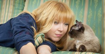 Do Cats Recognize Their Owners – How Do Cats See Humans?